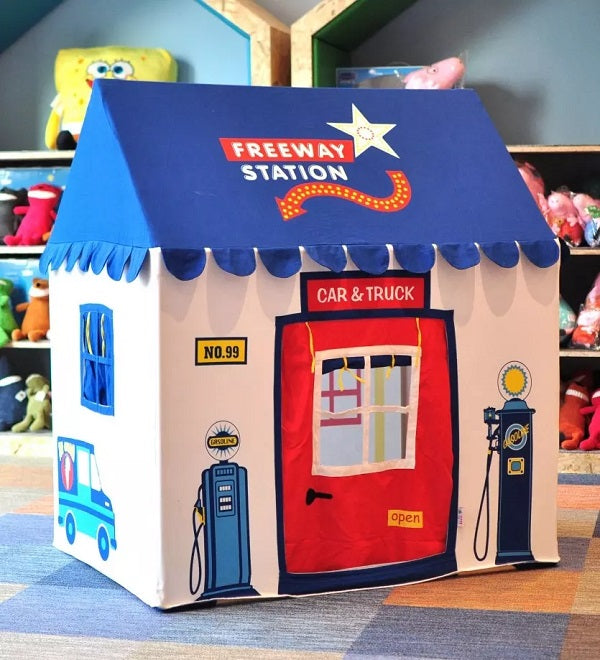 Pit Stop Playhouse